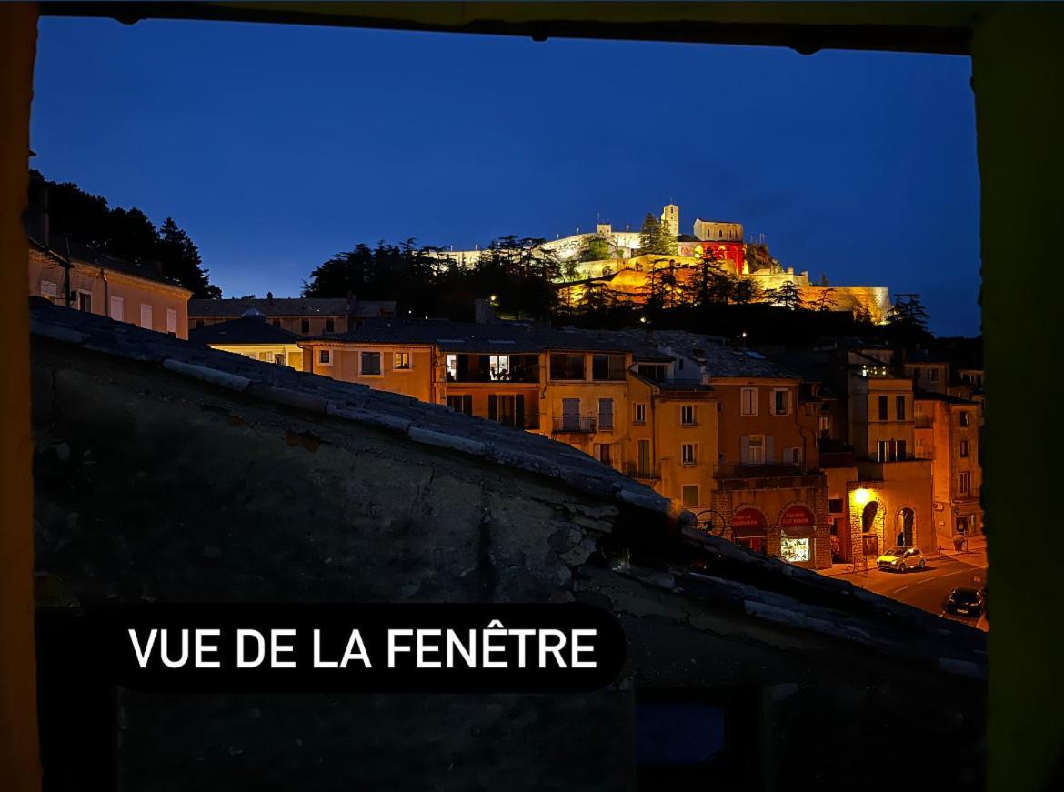 Le Jalet En Provence - Penthouse Lejlighed Sisteron Eksteriør billede