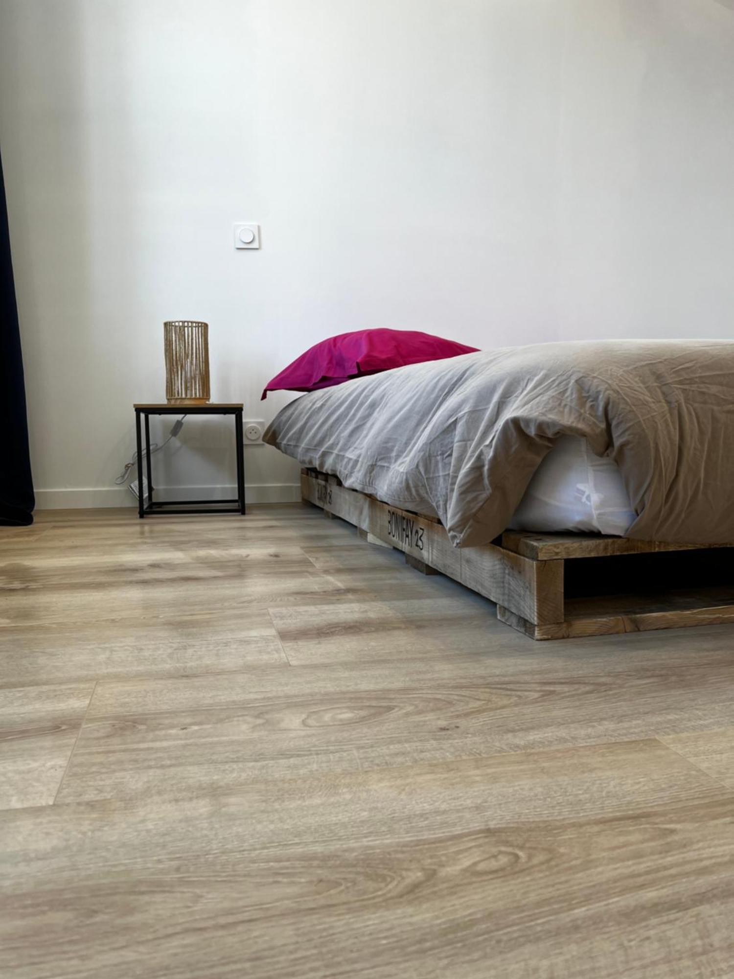 Le Jalet En Provence - Penthouse Lejlighed Sisteron Eksteriør billede